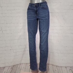 Eddie Bauer Slightly Curvy Slim Straight jeans